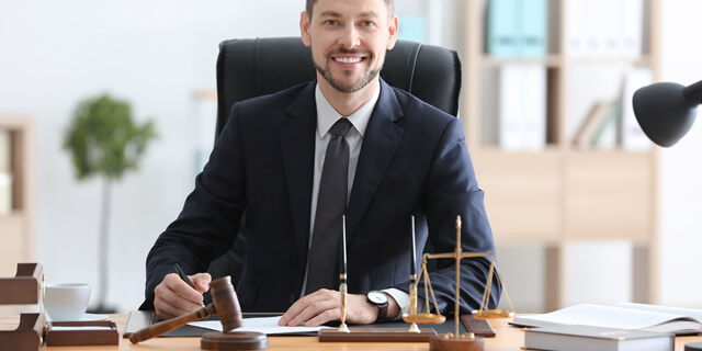 Benefits of Hiring a Notary Public